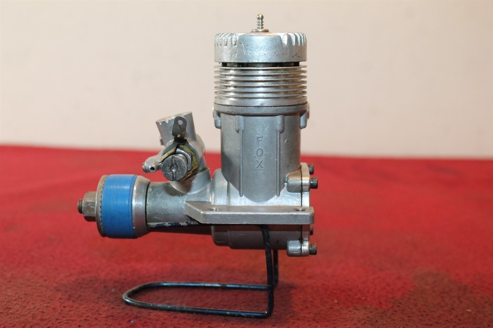 FOX .40 R/C RADIO CONTROL MODEL AIRPLANE ENGINE 40 NICE