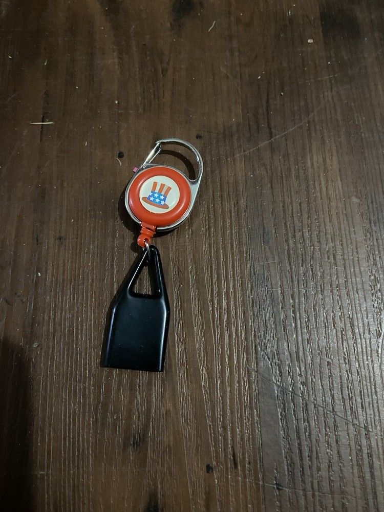 Patriotic Retractable Lighter Holder