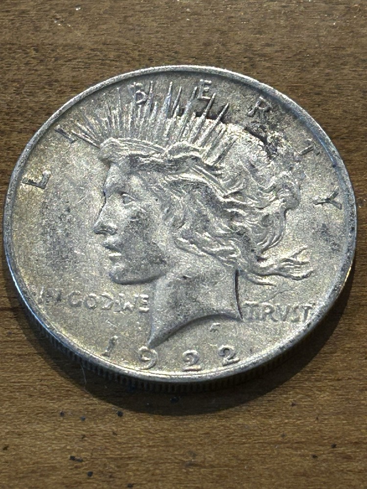 1922 Peace Silver Dollar $1 Philadelphia 90% Silver US Coin Raw Circulated