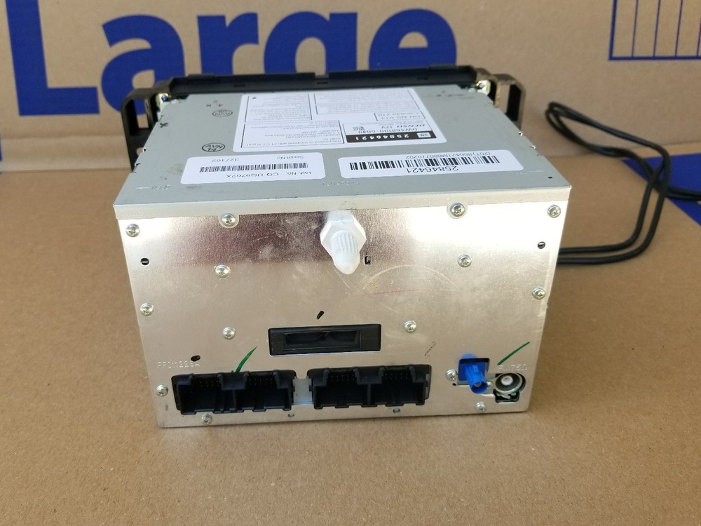 RADIO AM-FM,CD, navigation 25846421 GM