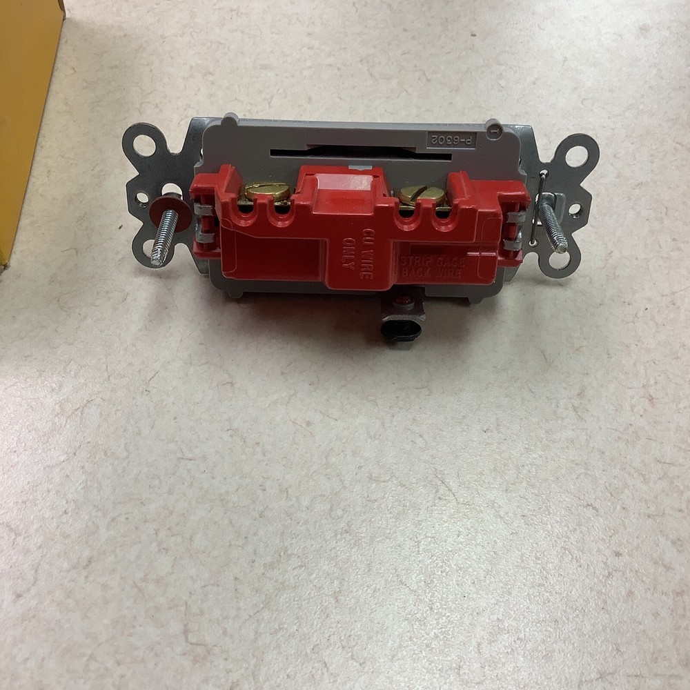 Hubbell HBL2121GY Gray Switch