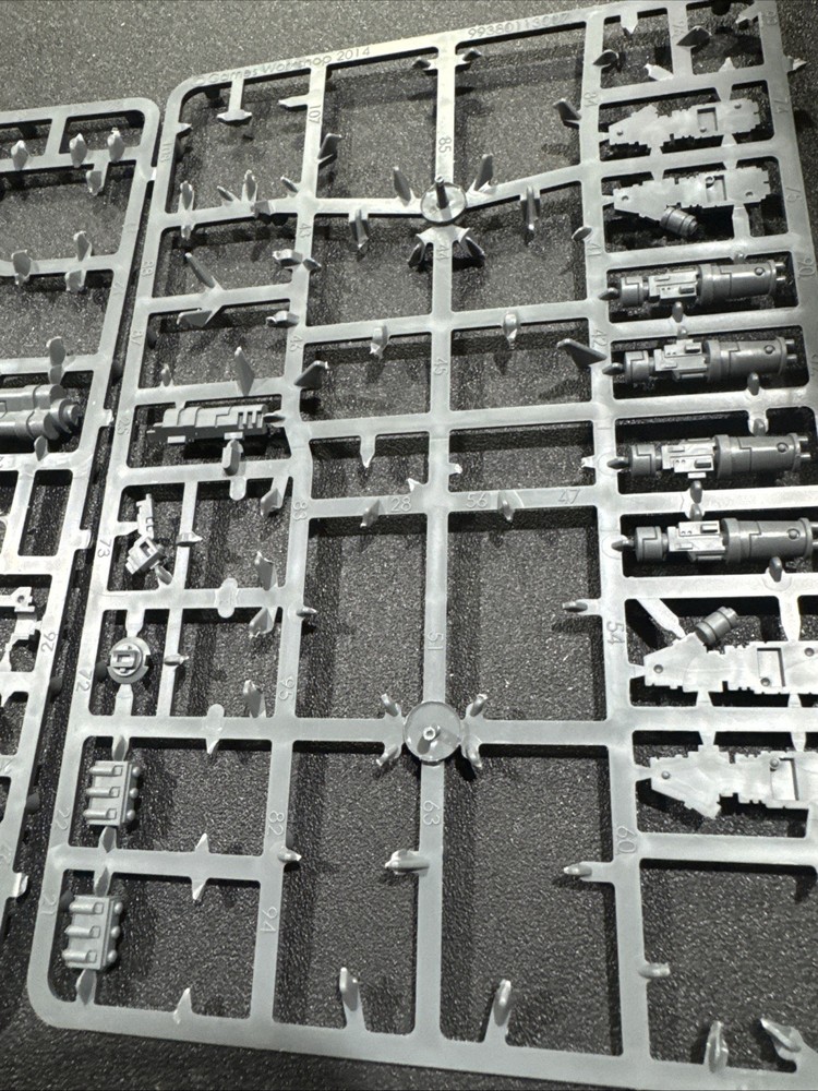 Warhammer 40K Tau Bits L