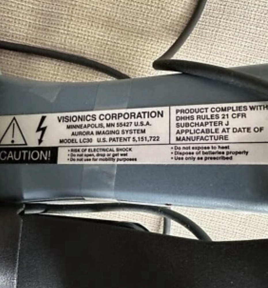 Visionics Low Vision Enhancement System LVES Model LC30A Aurora