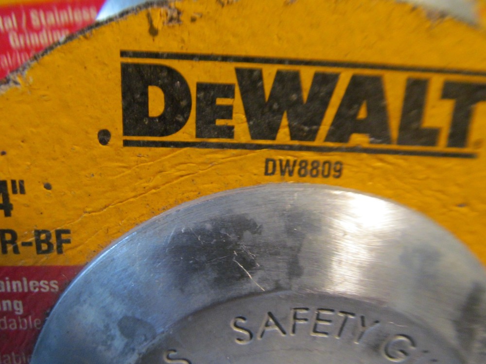 DeWALT XP GRINDING DISC DW8809