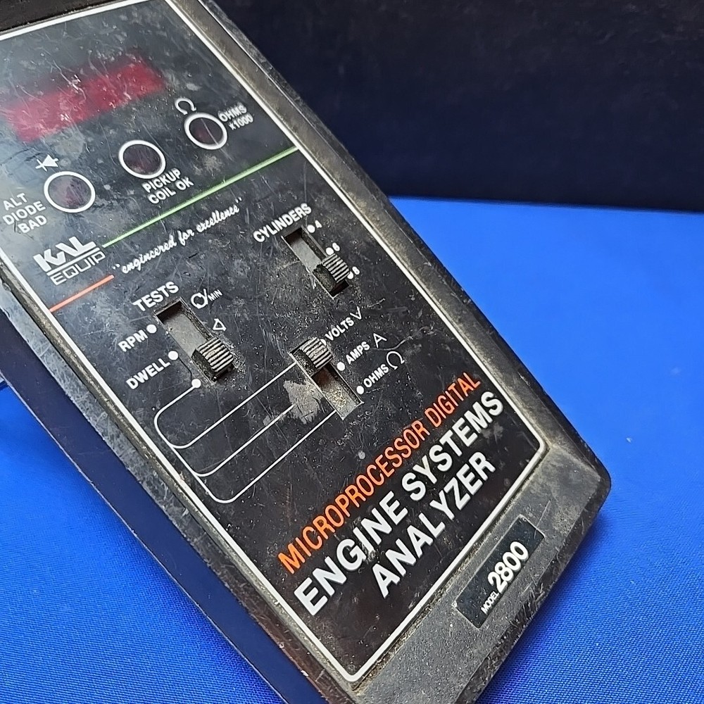 KAL EQUIPMENT Model 2800 ENGINE SYSTEMS ANALYZER Microprocessor Digital Untested