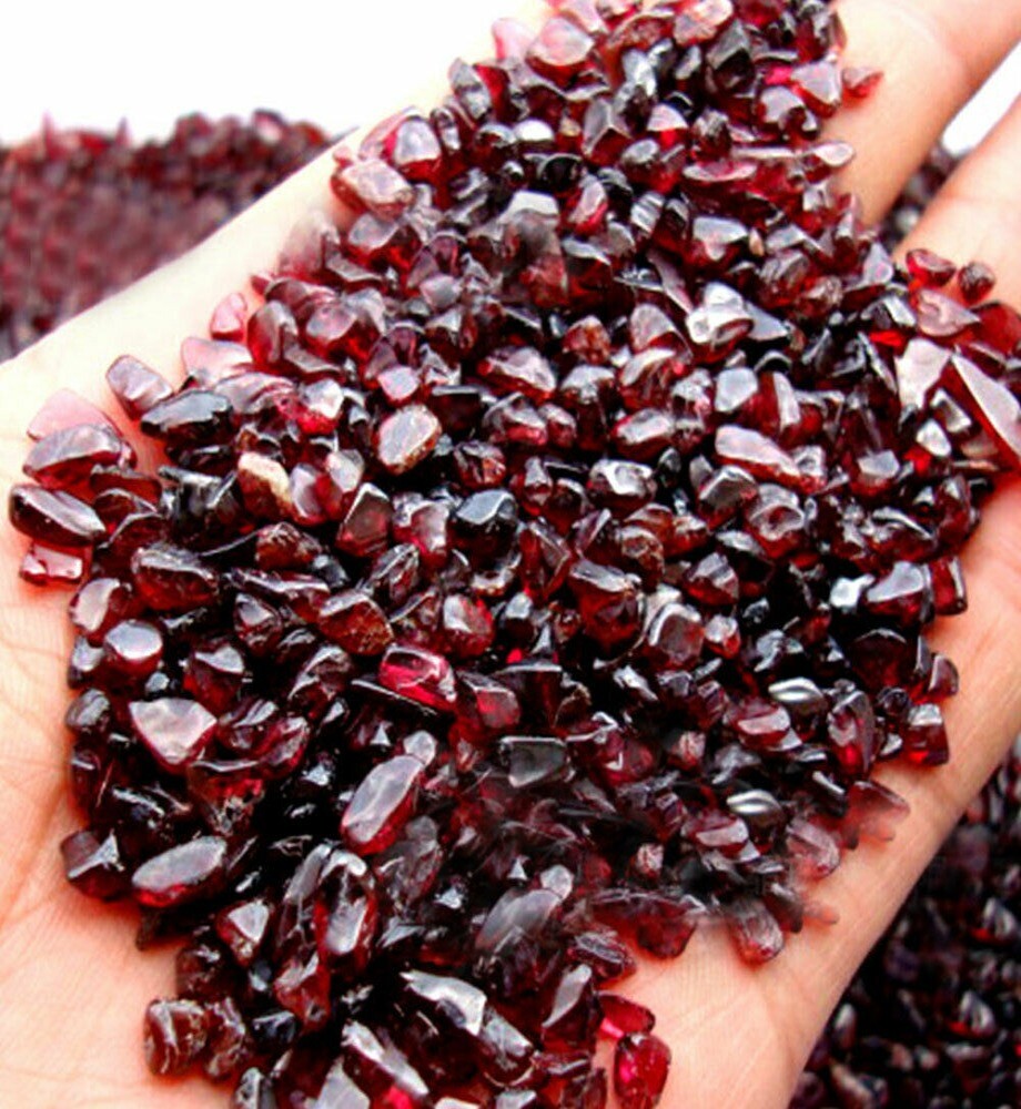 GARNET DOWSING PENDULUM, RUBY GARNET PENDULUM, RED CRYSTAL PENDULUM