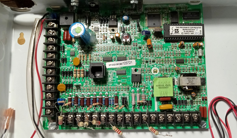 Napco Gemini GEM-P1632 Alarm System Panel - Read