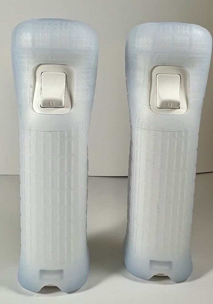 TIANHOO Wii Controller 2-Pack – Remote Controllers with Silicone Case & Wrist St