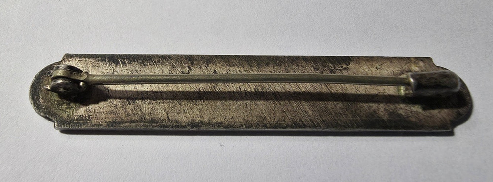 WW1 Original USMC Marksman Award Pin