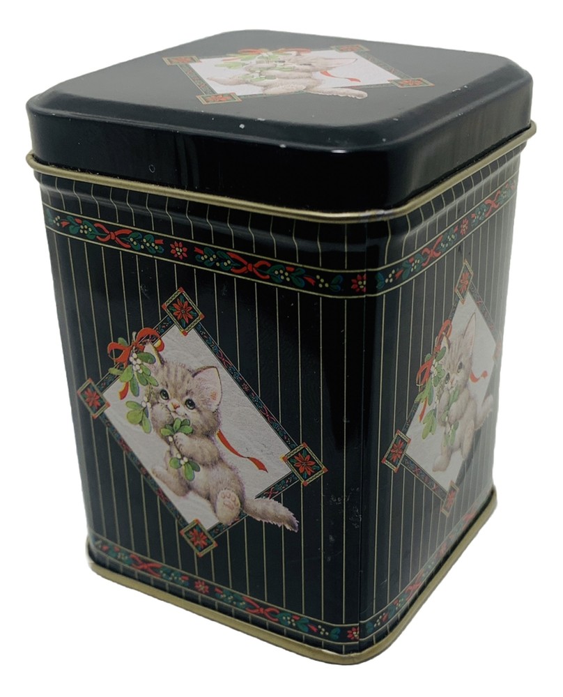 CHRISTMAS KITTEN Tin Candle