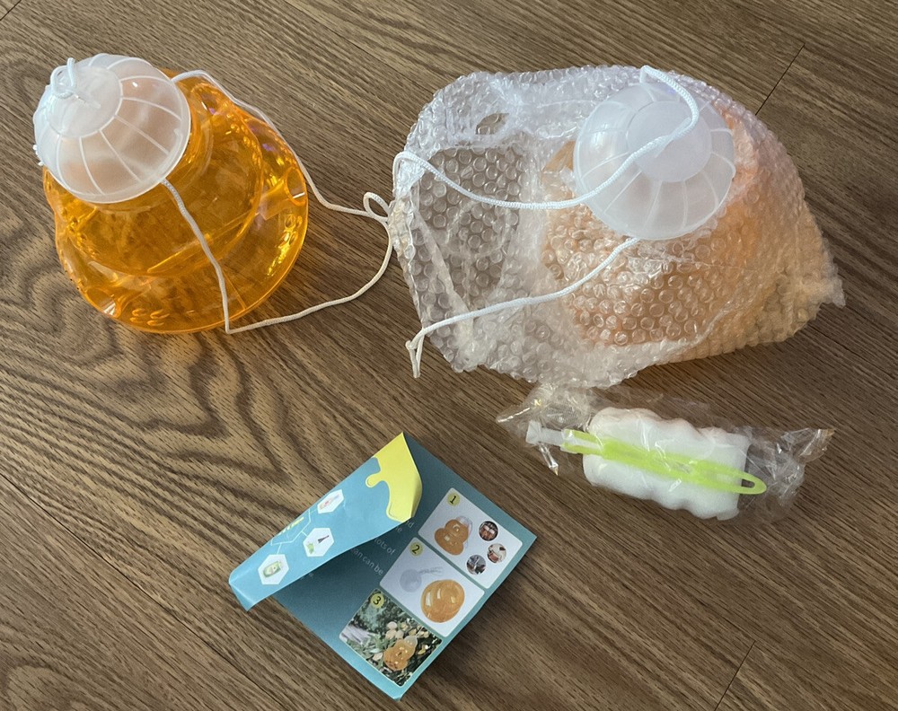 2 wasp reusable traps clear orange USED