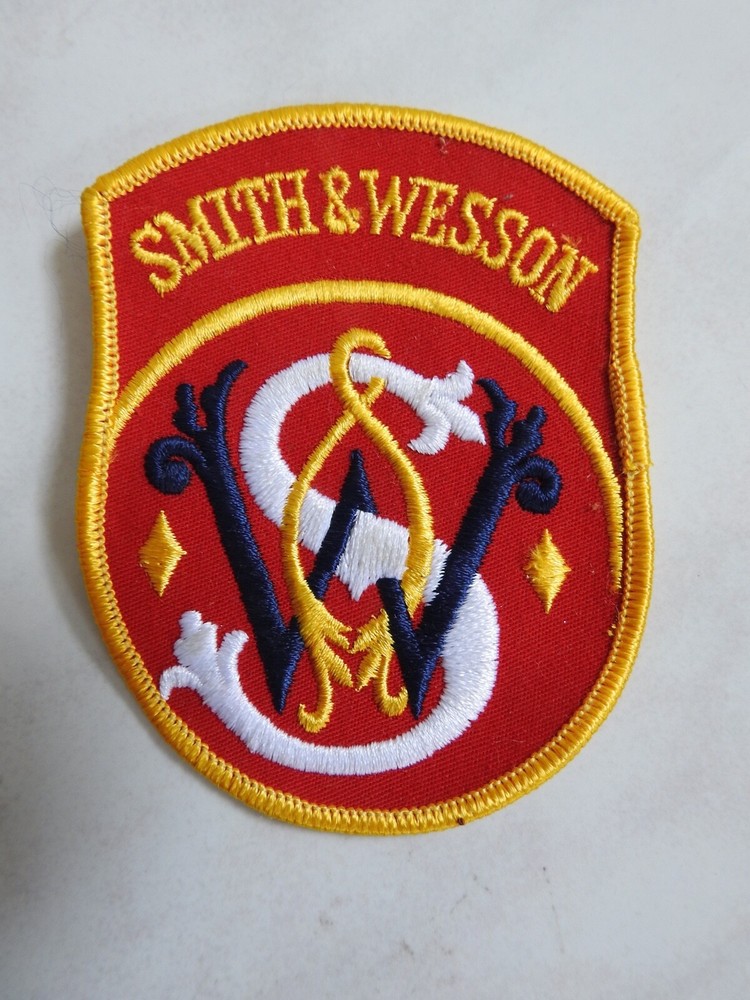 SMITH & WESSON EMBROIDERED PATCH vintage NOS gun weapons