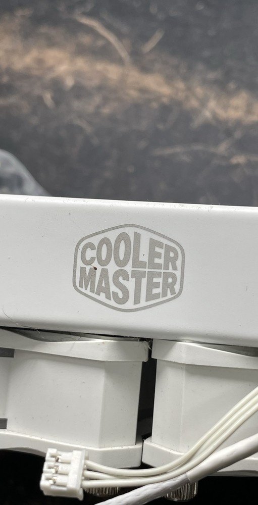 Cooler Master MasterLiquid ML Series White CPU Liquid Cooler AIO