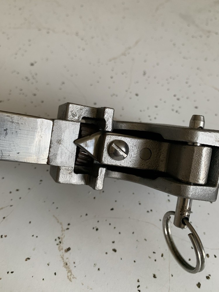 Edlund G2 NSF Medium Duty Can Opener