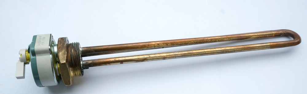 HOT WATER Solar TANK HEATING ELEMENT 3000W 1 1/4" BSP WITH ROD THERMOSTAT RTS