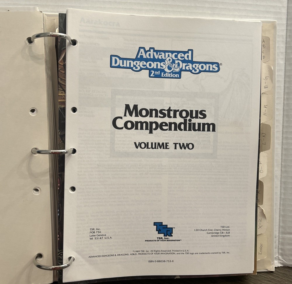 Monstrous Compendium Volume Two - AD&D 3-Ring Binder MC2