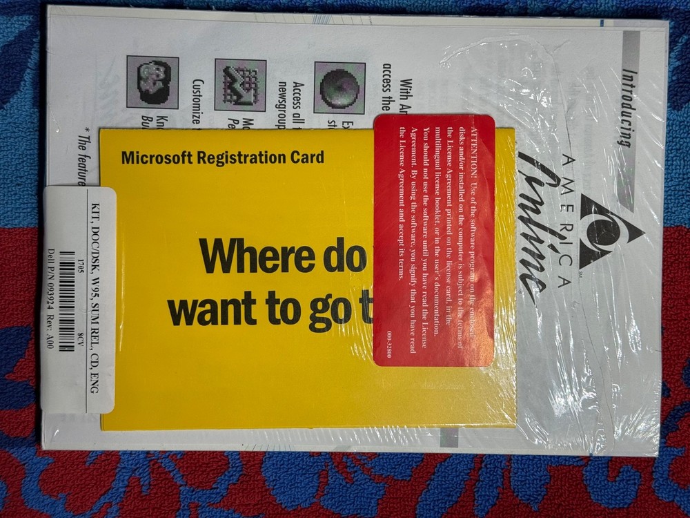 NEW Sealed Microsoft Windows 95 + Internet Explorer CD