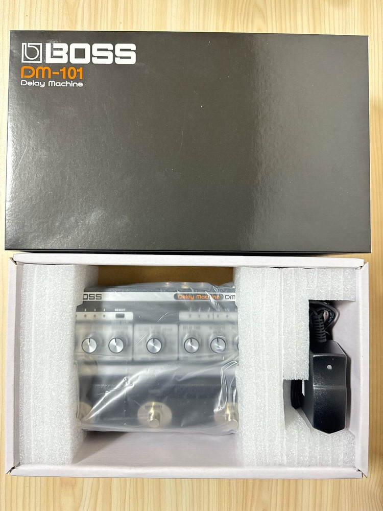 Boss DM-101 Delay Machine Analog Delay NEW