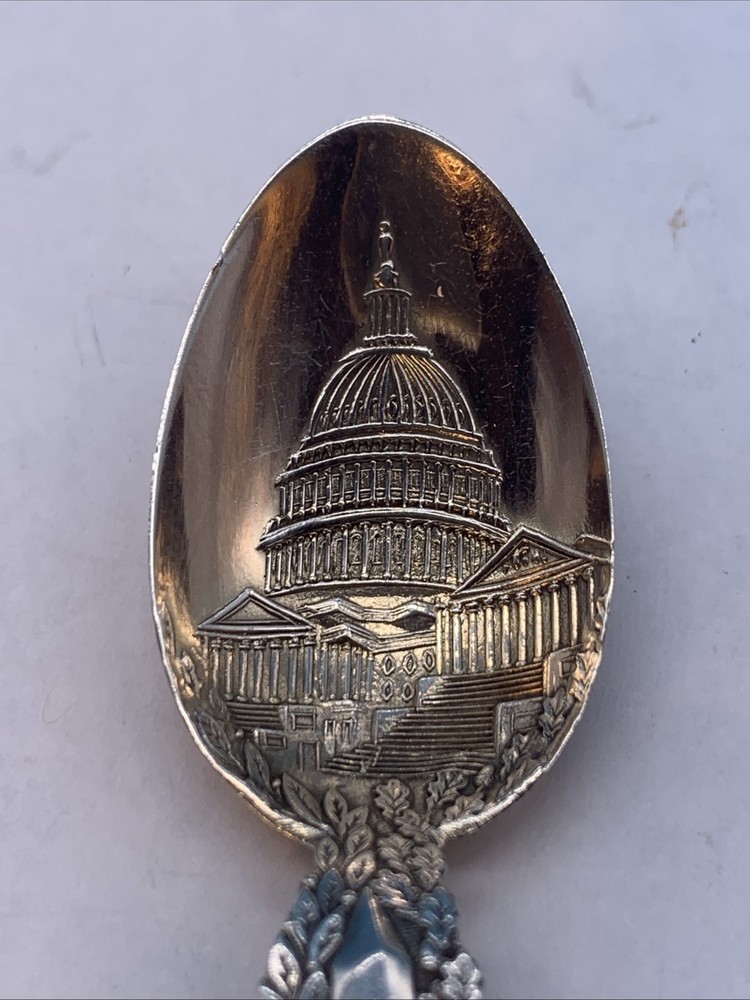 Antique Sterling Silver Washington Monument Souvenir Spoon