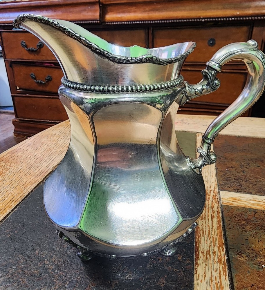 ANTIQUE MERIDEN SILVER CO U.S.A. MODEL 449 SILVERPLATED OPEN WATER PITCHER 💧