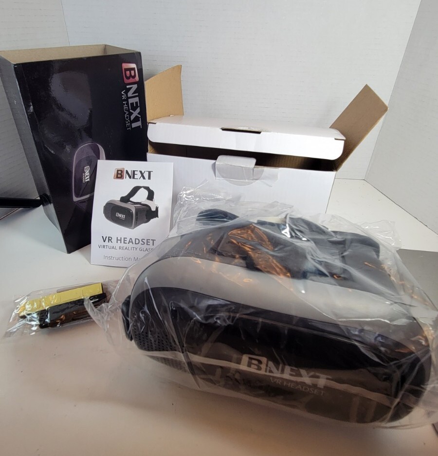 VR Headset Compatible w/iPhone & Android Phone-Universal Virtual Reality Goggles