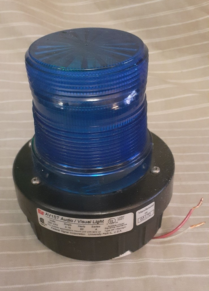 Model AV1ST Audio/Visual Strobe Light with Alarm 120VAC 0.15A SER A Working!