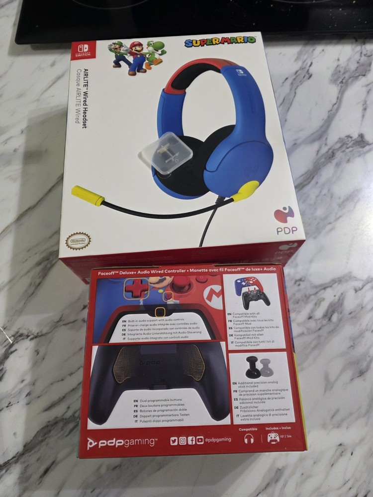 PDP Super Mario Wired AIRLITE Headset & Faceoff Deluxe+ Audio Controller Bundle