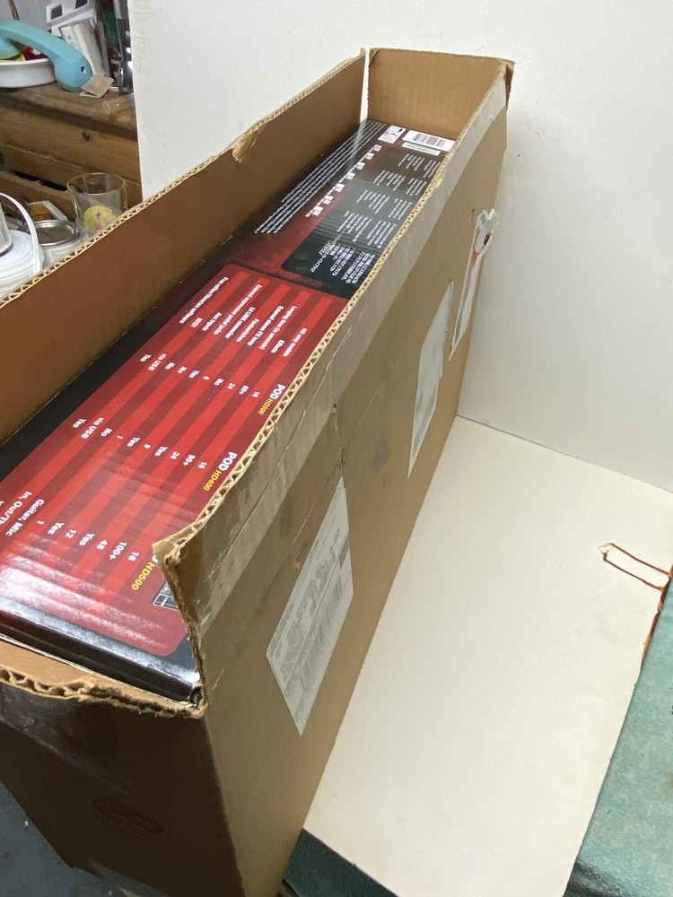 line 6 pod hd300 empty box