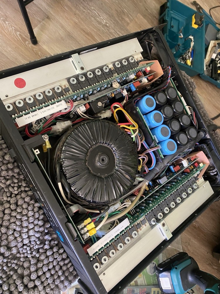 Crest CA18 Professional Power Amplifier