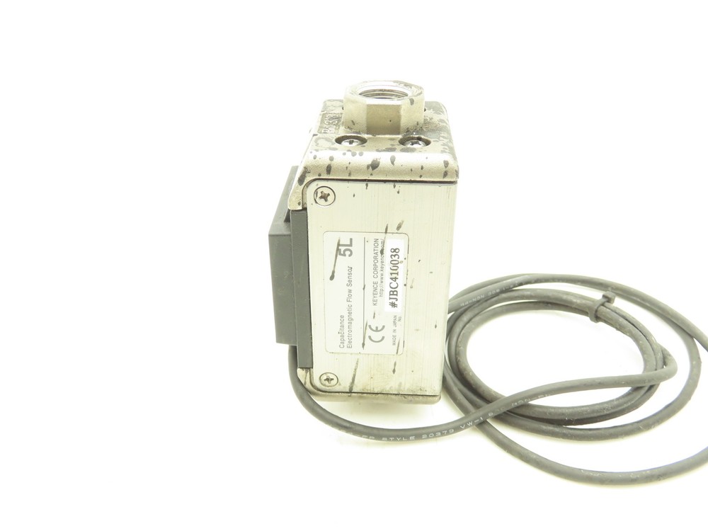 Keyence FD-M5AT Electromagnetic Digital Flow Sensor 5L/min 24VDC