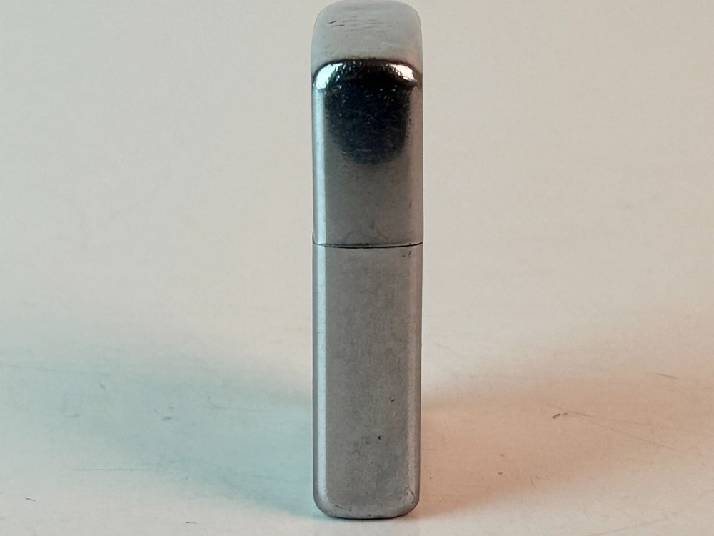 Zippo 1976 Wm Penn Cigarette Lighter, Original