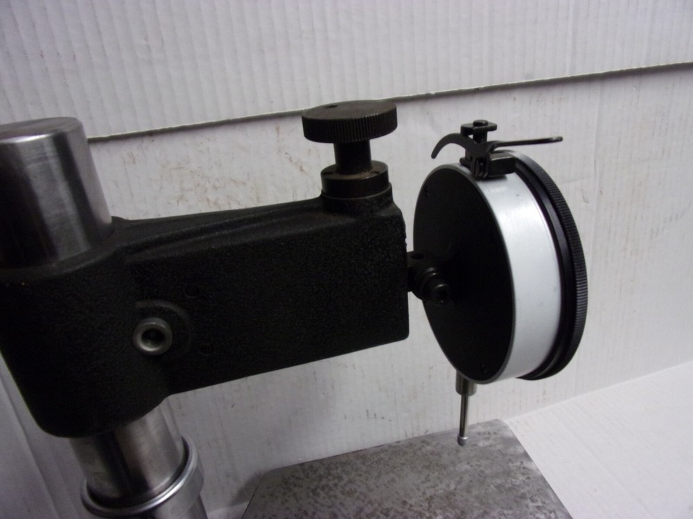 STARRETT #653 Dial Comparator. Cast Iron Base. W/656-441 Indicator used