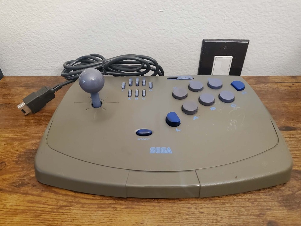 Sega Saturn Virtua Stick HSS-0104 Controller