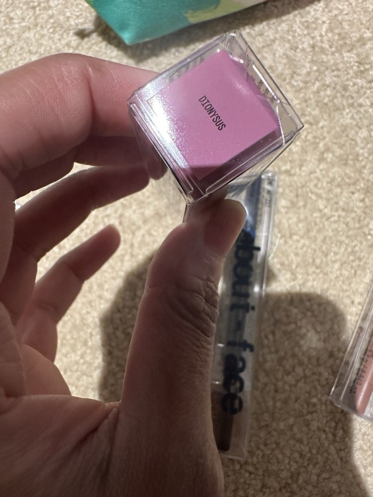 About Face 5 Piece Bundle ( Includes Lip/eye Liner And Eyeshadow )