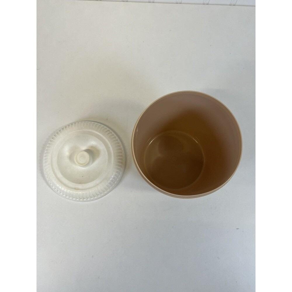 Retro Vtg Kitchen Tea Storage Container. Part of a Stackable Nest Set. Plastic