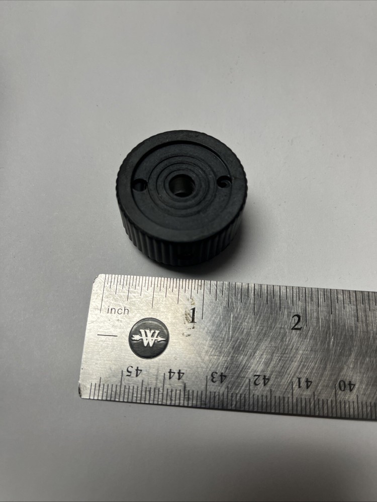 Raytheon  MS91528-3D2BC Stacking Concentric Round Control Knob