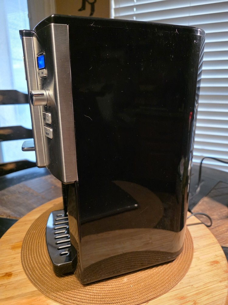 Cuisinart Programmable Coffeemaker DCC-3000 Coffee-on-Demand 12-Cup