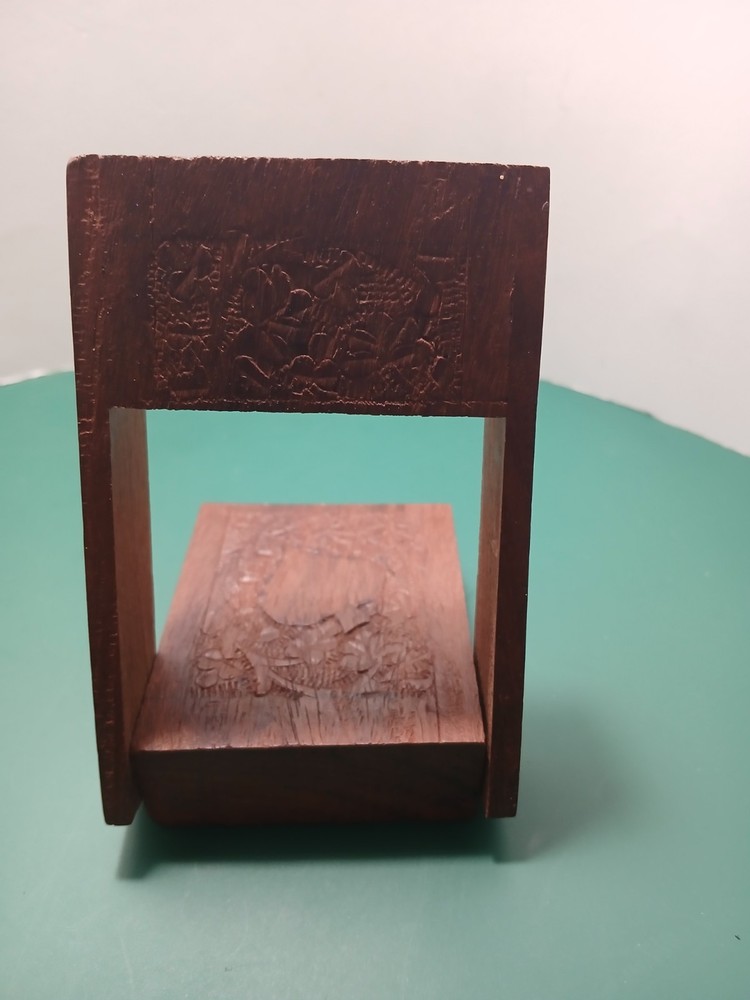 vintage wooden cigarette holder case