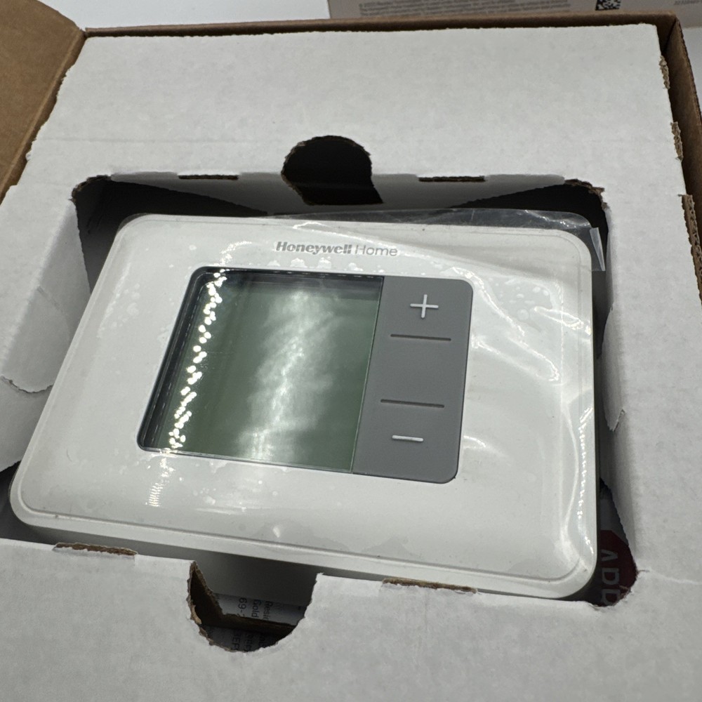 Honeywell Home RTH5160 Horizontal Digital Display Non-Programmable Thermostat