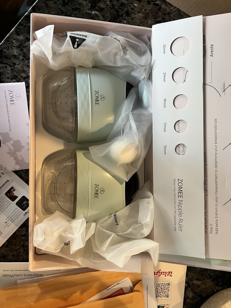 Zomee Wearable Breast Pump- Used Once