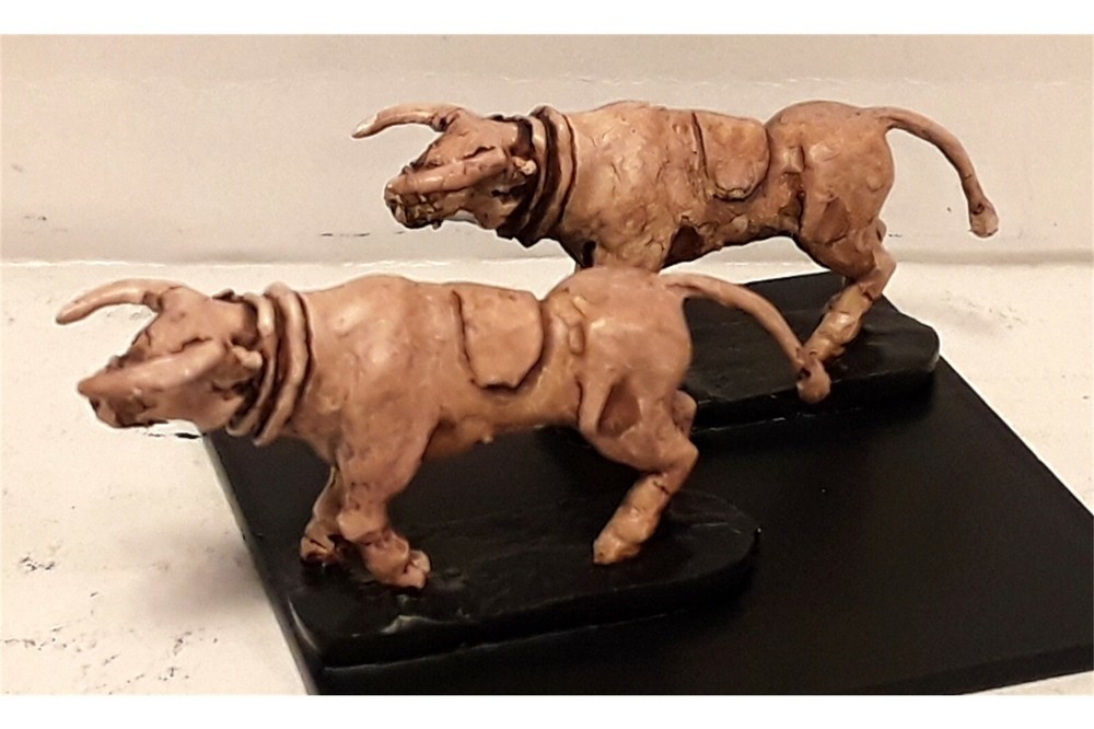 15mm Fantasy Bulls (2 figures)