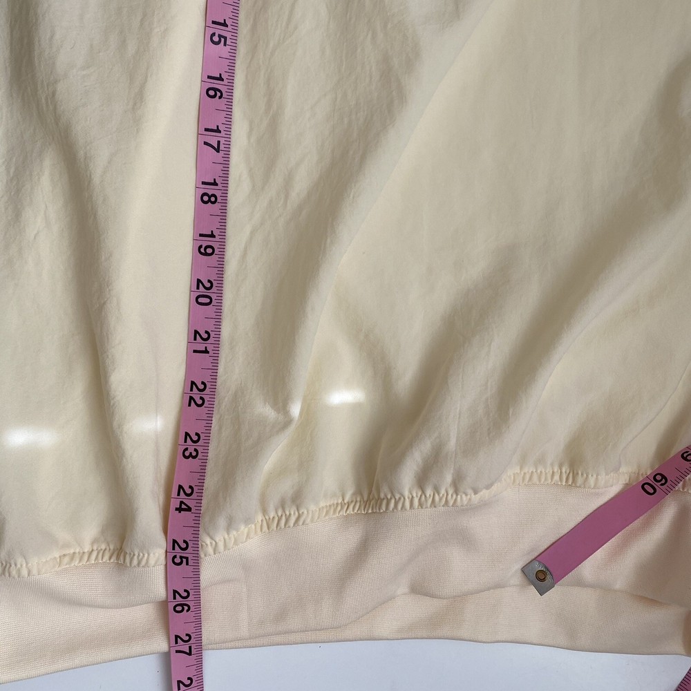 Zero Restriction Golf Pullover Snap Windbreaker Large Ivory Yellow 100% Dacron