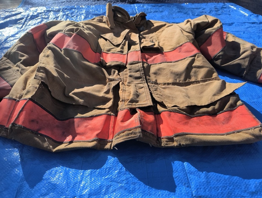 Cairns Reaxtion Jacket Firefighter Turnout Coat 44x32 2008
