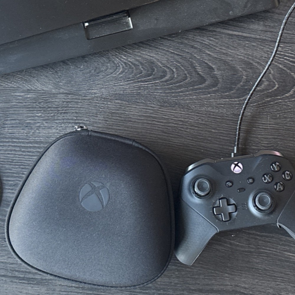 Microsoft Xbox Elite Controller Bundle with Carrying Case Included