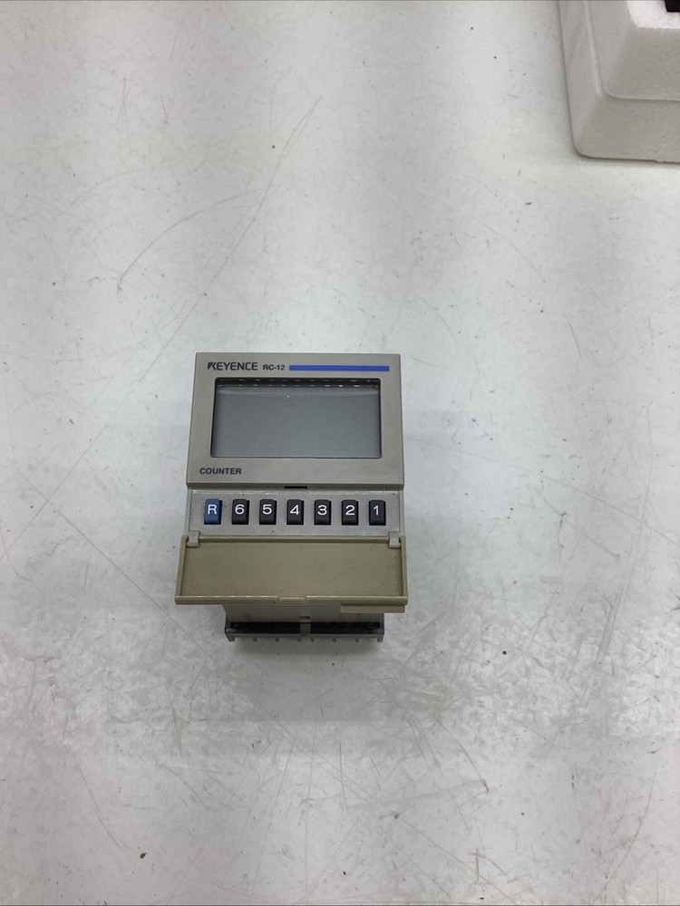 Keyence RC-12 Electronic Counter Module