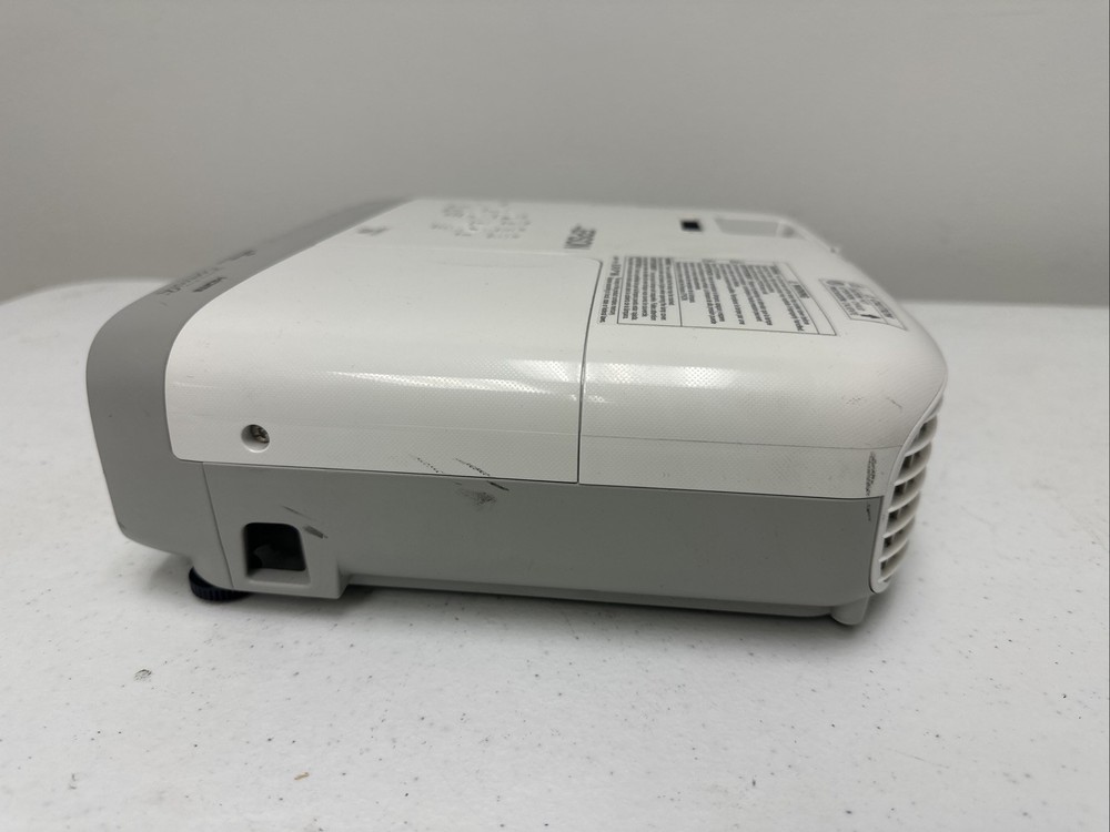 Epson PowerLite X39 LCD Projector 