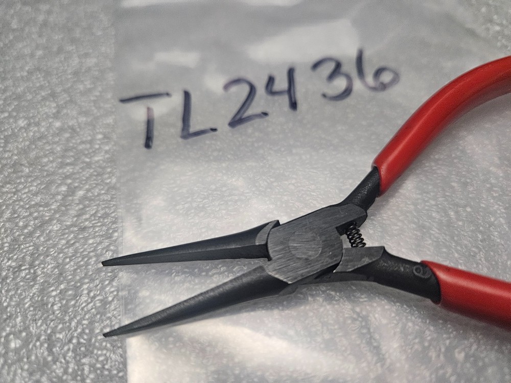 SNAP ON #E721 4 7/8" RED HANDLE ELECTRONIC PRECISION PLIERS NEEDLE NOSE PLIERS
