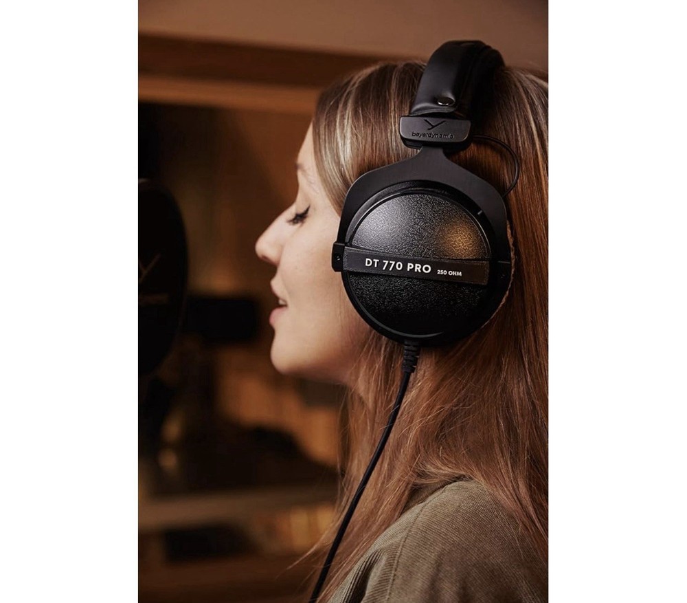 Beyerdynamic DT 770 Pro 250 Ohm