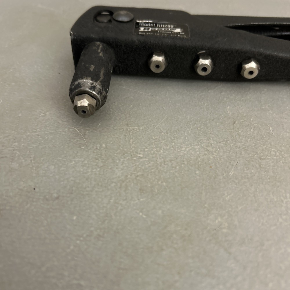 Arrow Model RH200 Rivet Tool, Hand Riveter