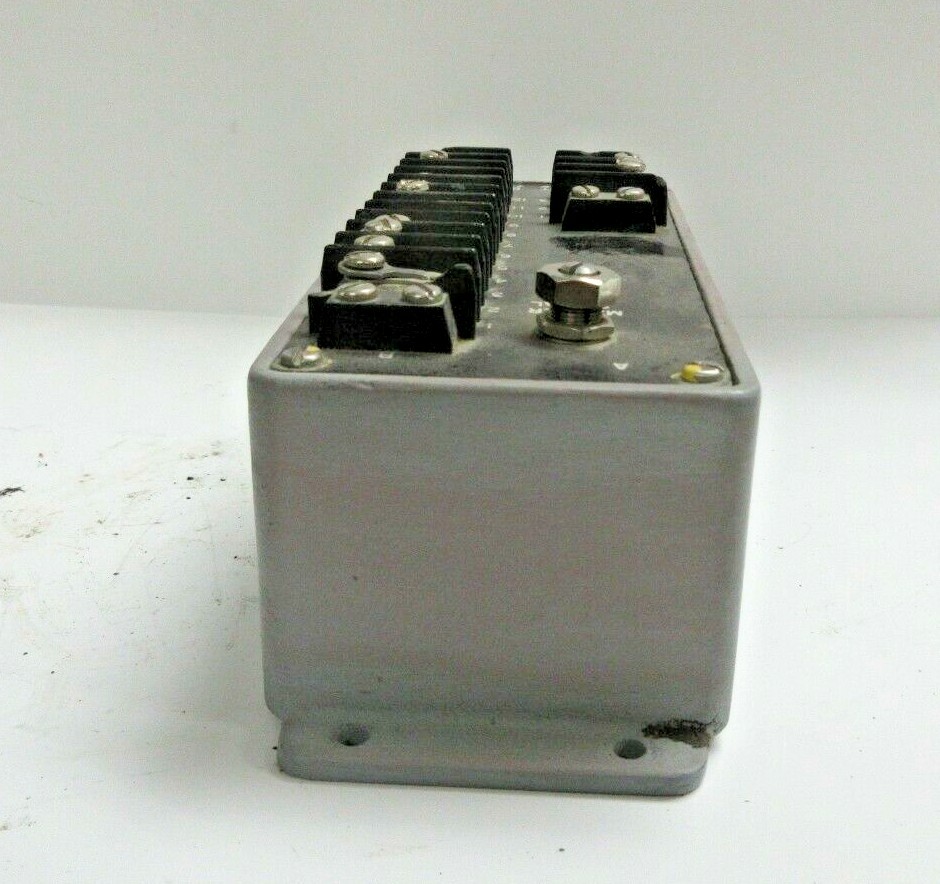AIRPAX ELECT., MASTER SIGNAL, FREQUENCY DETECTOR MODULE, 79U62